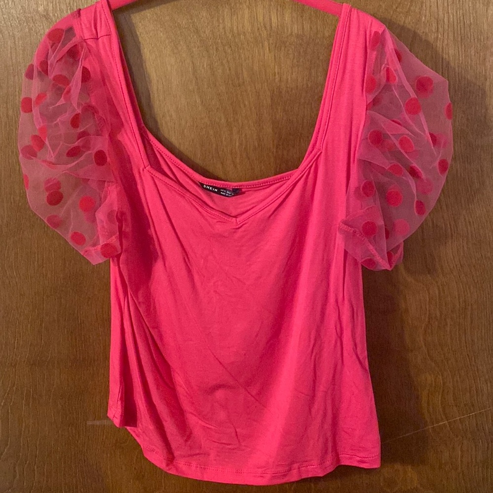SHEIN Hot pink shirt with bubble sleeves